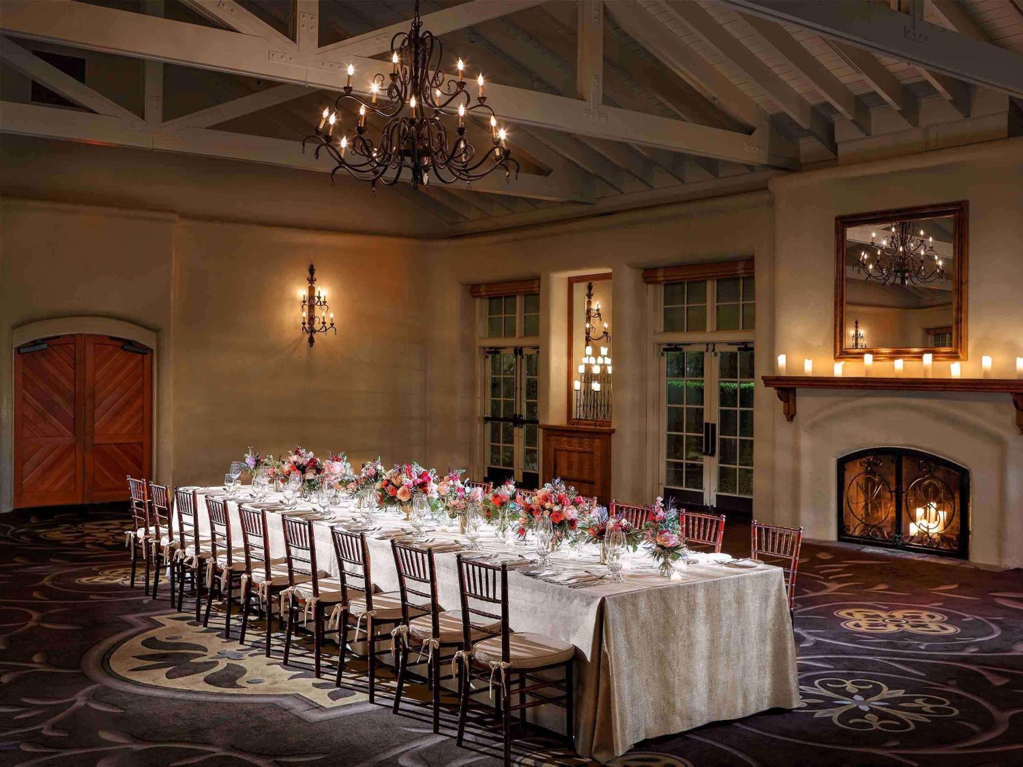 Fairmont Mission & Hotel 5*