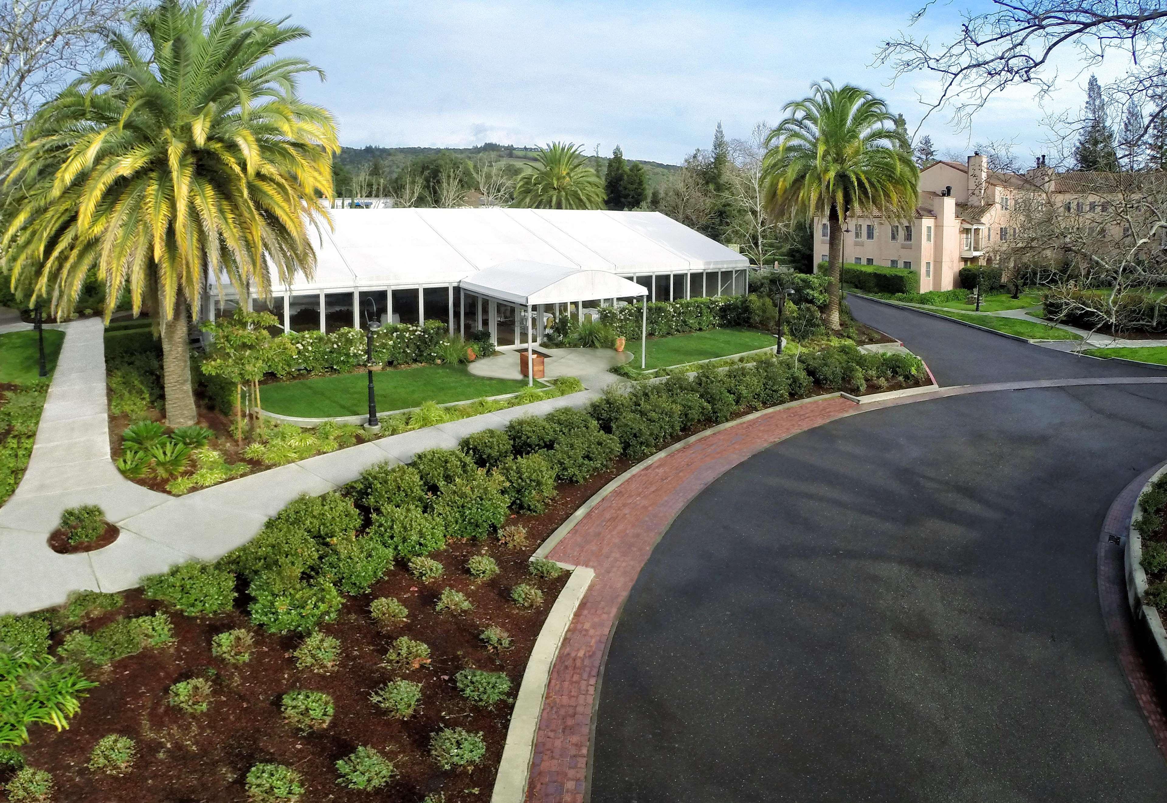 Fairmont Mission & 5*