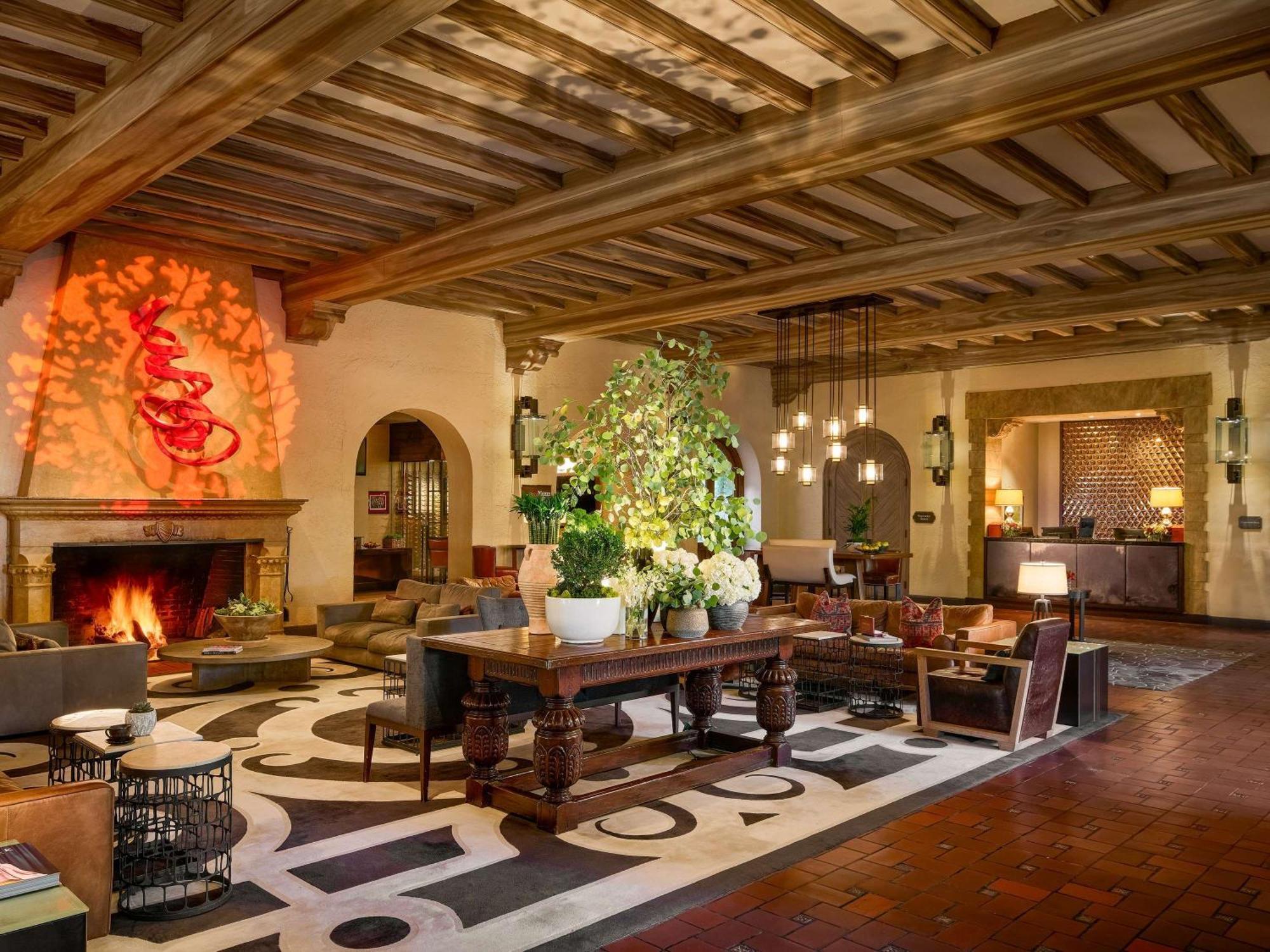 Fairmont Mission & 5*