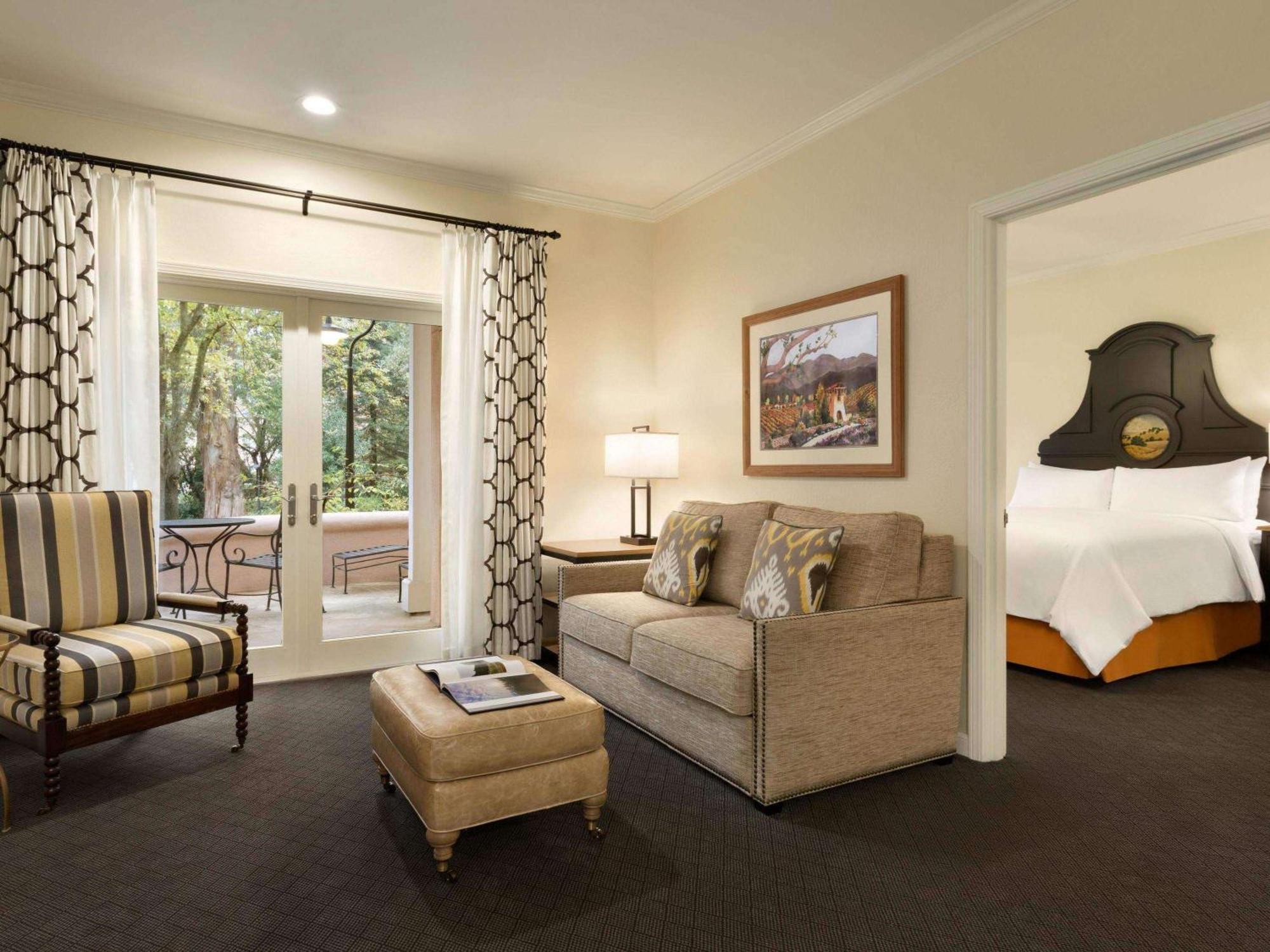 Fairmont Mission & Hotel 5*